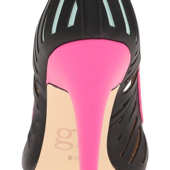 GX by GWEN STEFANI ADDIE PUMP - Picture 7 of 7